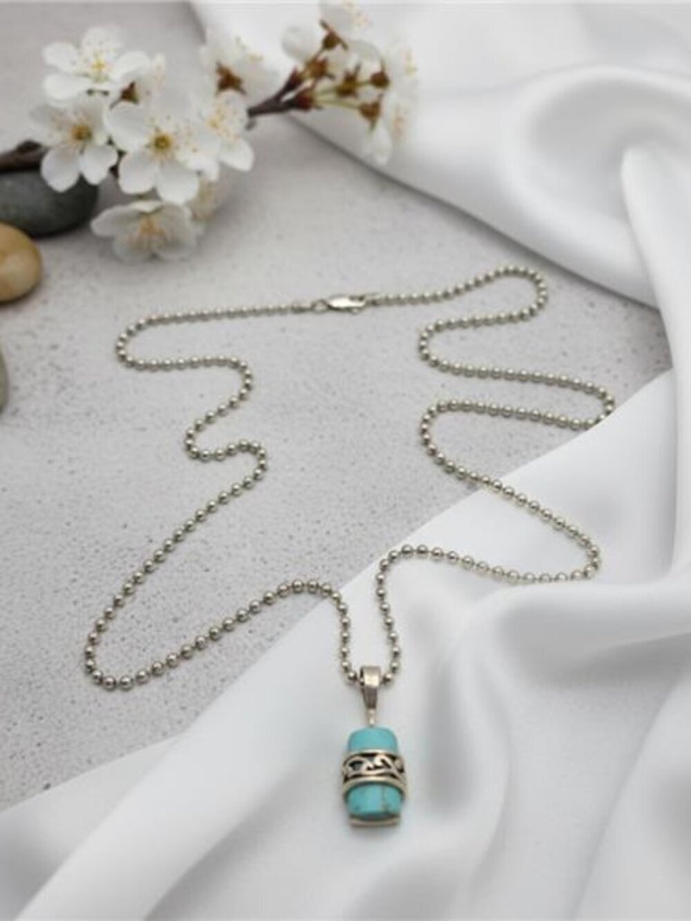 925 Sterling Silver Turquiose Pendant Necklace 24 in Ball Bead Chain Italy